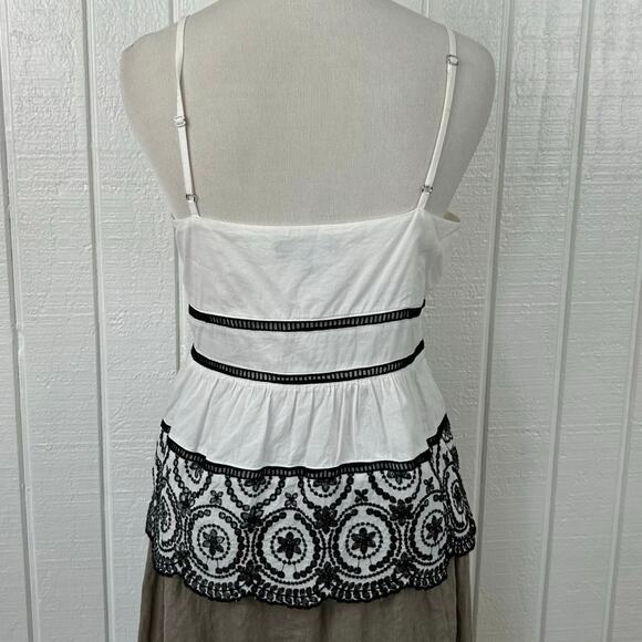 Banana Republic Women Sleeveless Eyelet Tank Top White Preppy Dainty Size Medium - Picture 7 of 9